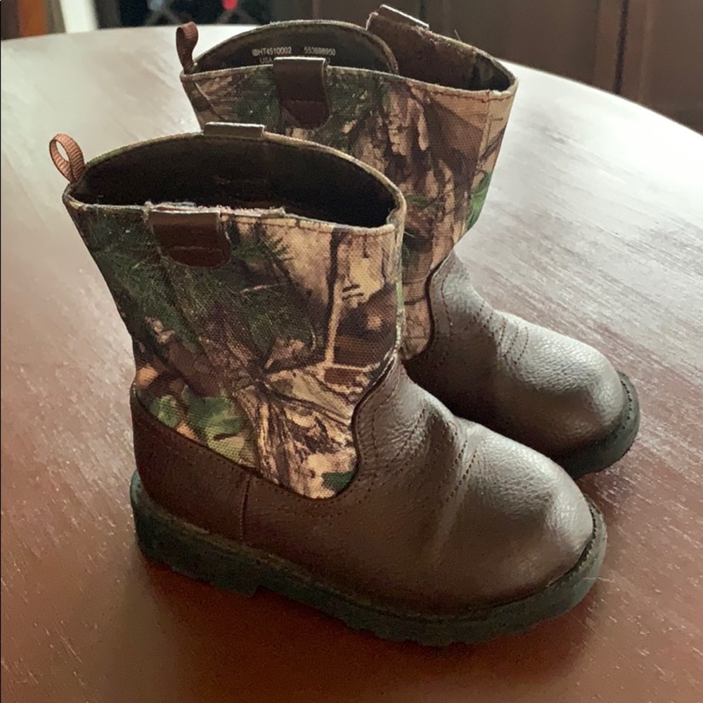 Healthtex Camo Toddler boots 6